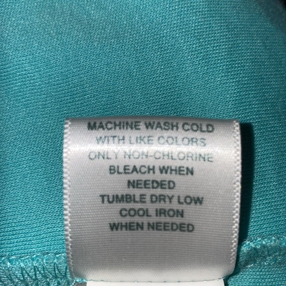 BLAIR V-neck top 3/4 sleeves light turquoise blue color soft cotton NEW size M - Picture 6 of 9